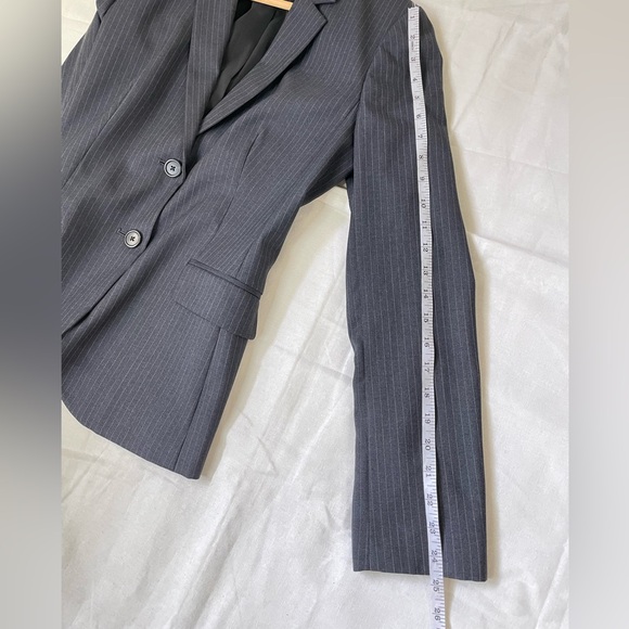 J.Crew 1035 Supper 120s Pinstriped Blazer in Gray - Picture 9 of 16